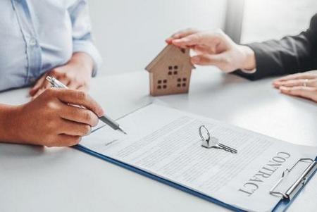 Libertyville IL home purchase agreement attorney