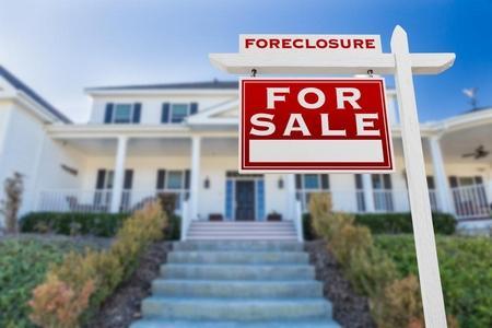 Lake County foreclosure defense lawyer